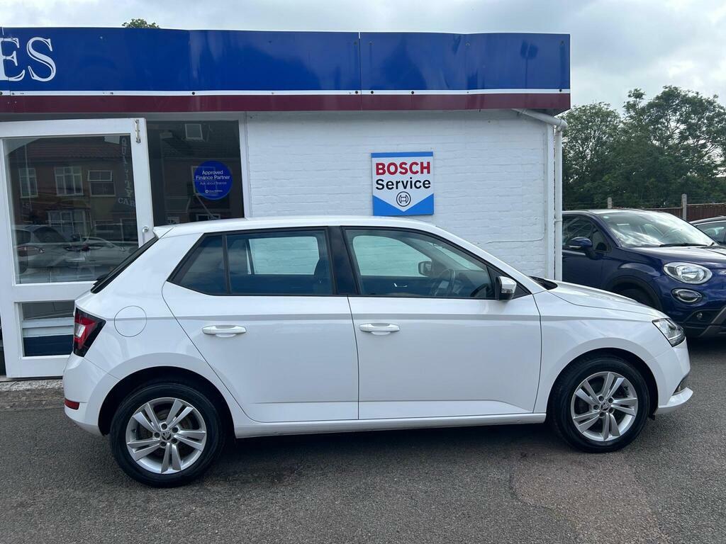 Skoda Fabia 1.0 Se Euro 6 S S ME19YKN White #5