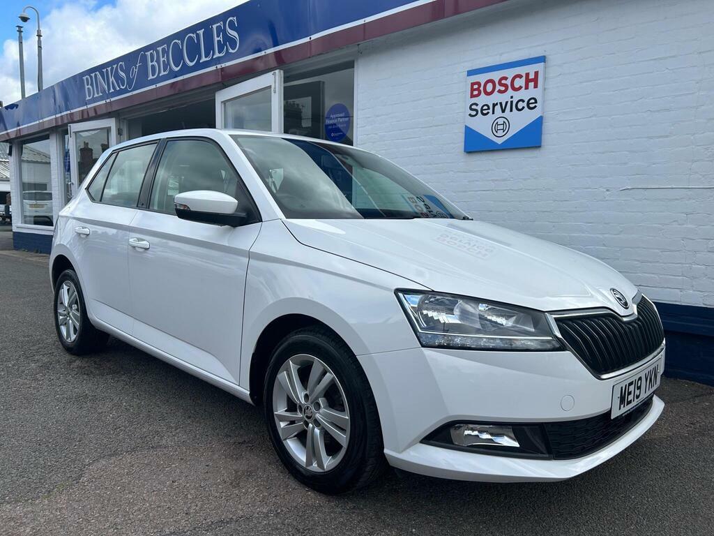 Skoda Fabia 1.0 Se Euro 6 S S ME19YKN White