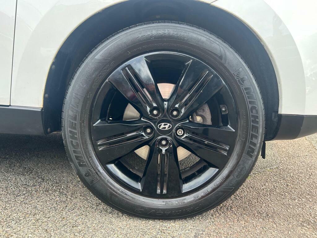 Hyundai Ix35 Crdi Premium White #19