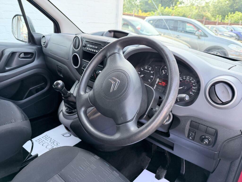 Citroen Berlingo 1.6 Hdi Vt Multispace Mpv Euro 4 Red #3