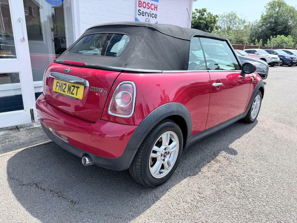 Mini Convertible 1.6 Cooper D Euro 5 S S Red #6