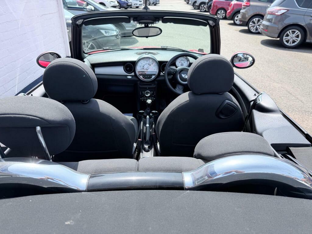 Mini Convertible 1.6 Cooper D Euro 5 S S Red #2