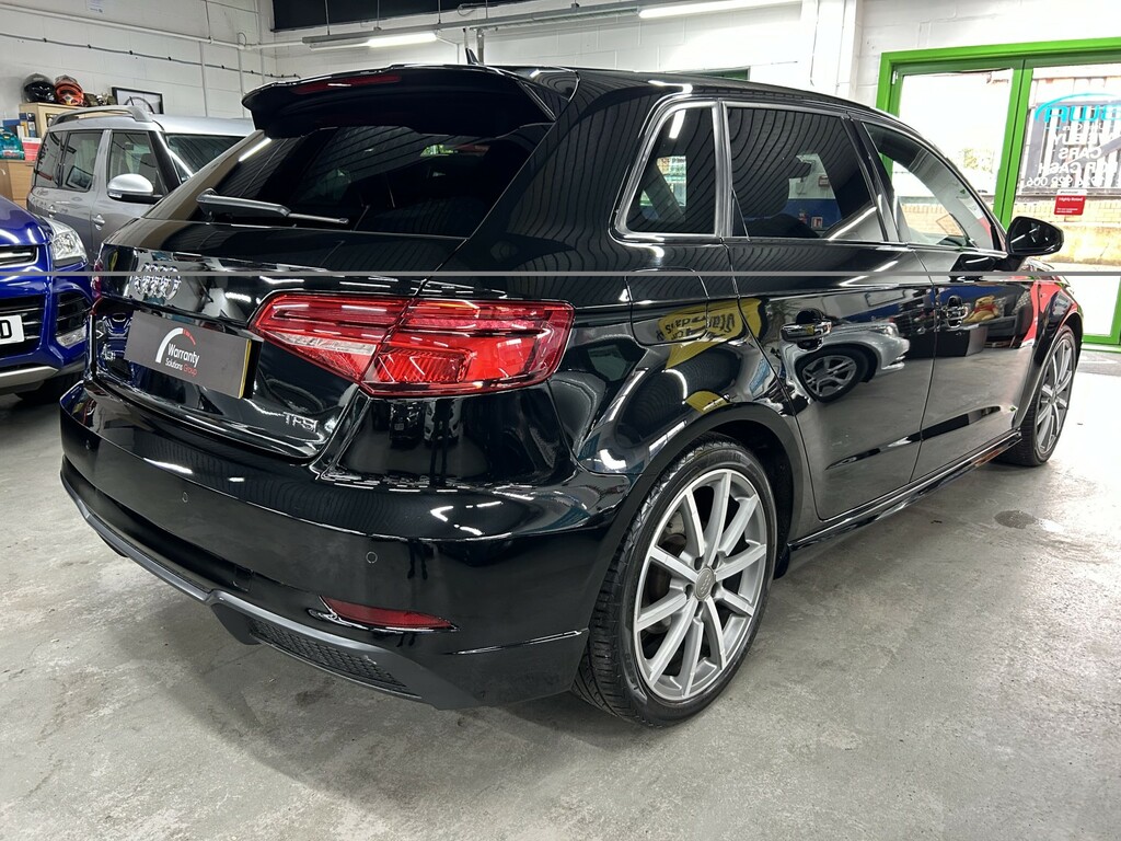 Audi A3 2.0 Tfsi Black Edition Black #2