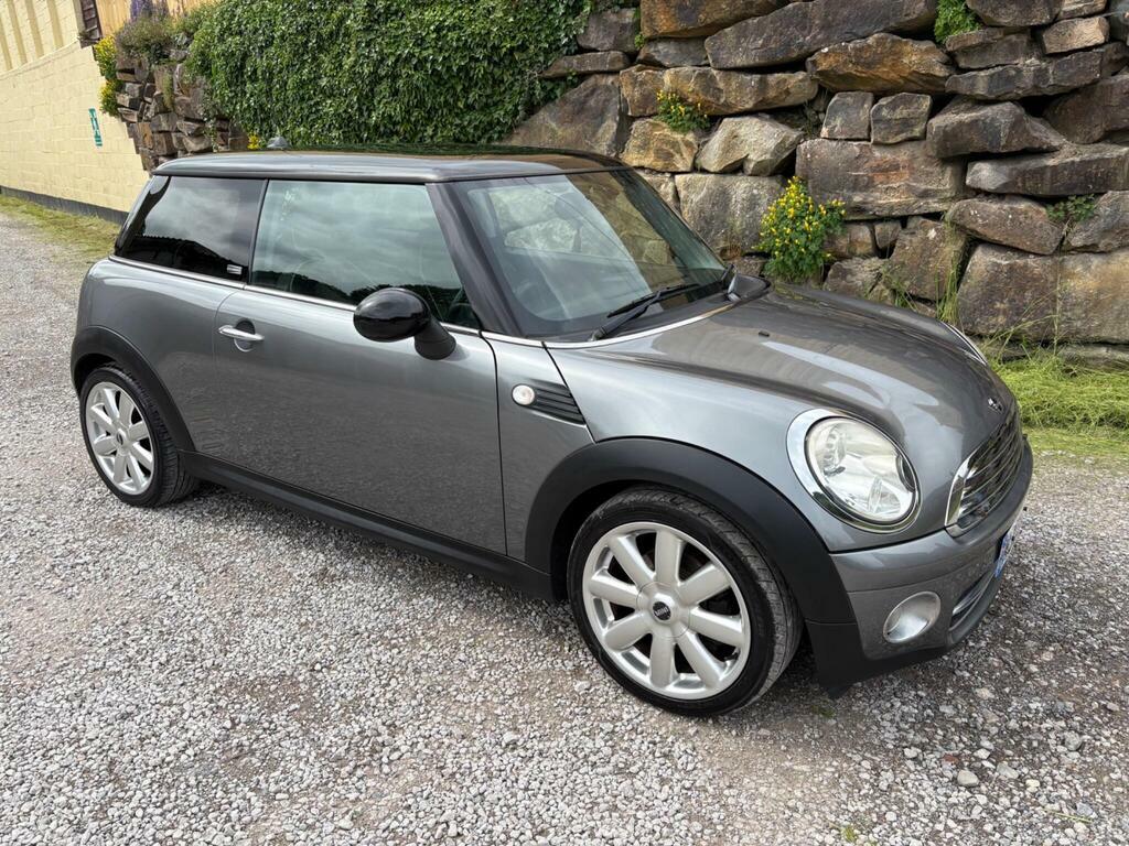 Mini Hatch 1.6 Cooper D Graphite Euro 4 Silver