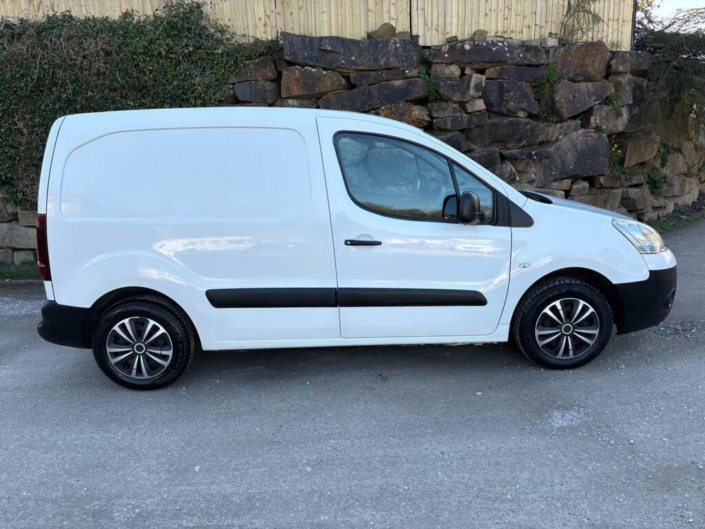 Citroen Berlingo 1.6 Hdi 625 LX L1 White #2