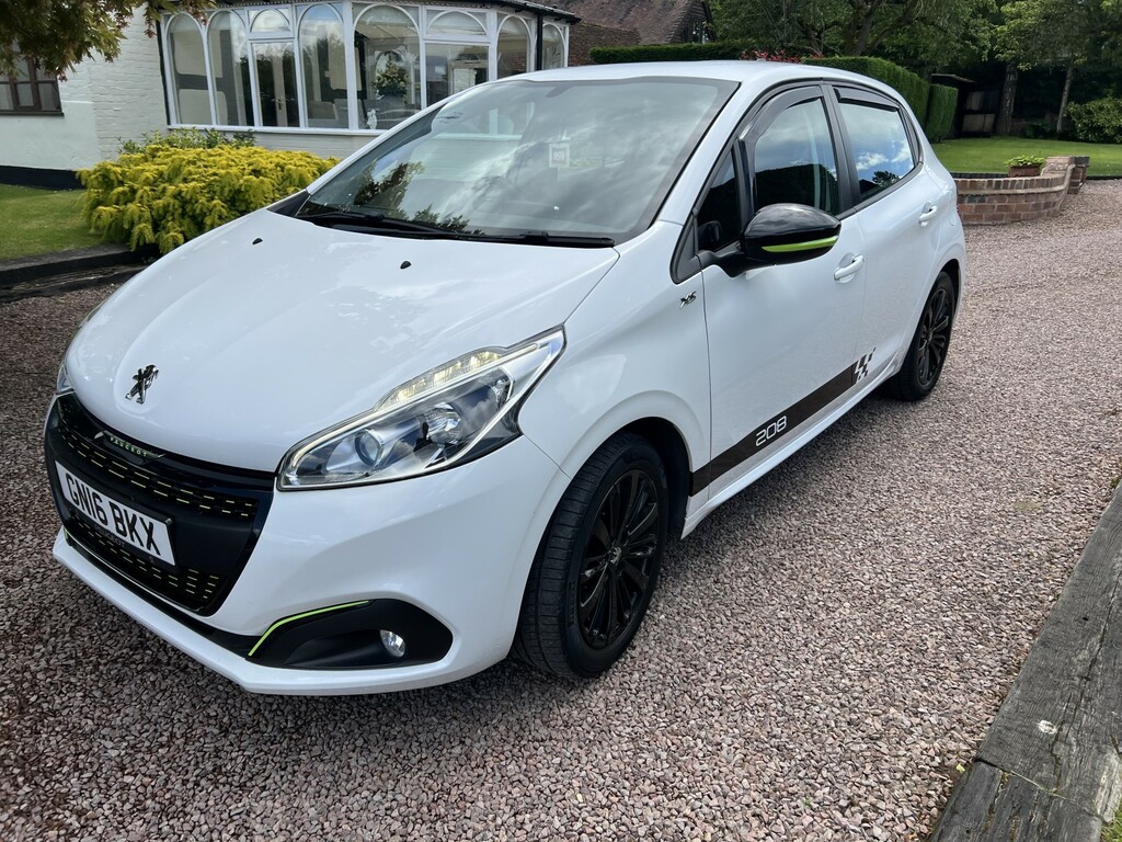 Peugeot 208 1.2 Puretech Xs Lime 2016 White