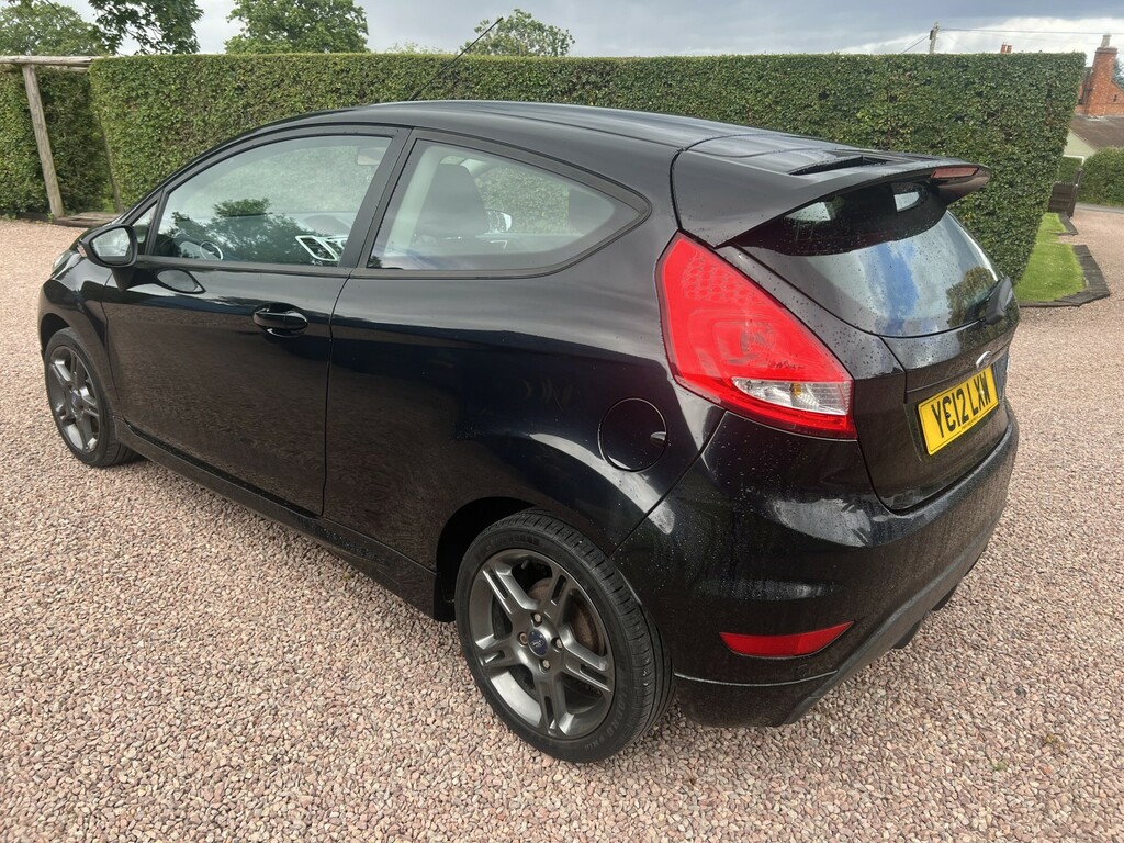 Ford Fiesta 1.6 Td Zetec S 2012 Black #5