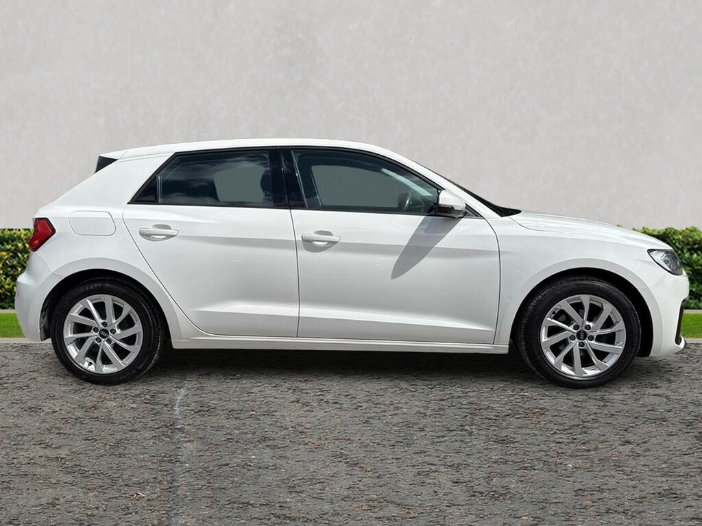 Audi A1 25 Tfsi Sport GY21XOX White #2