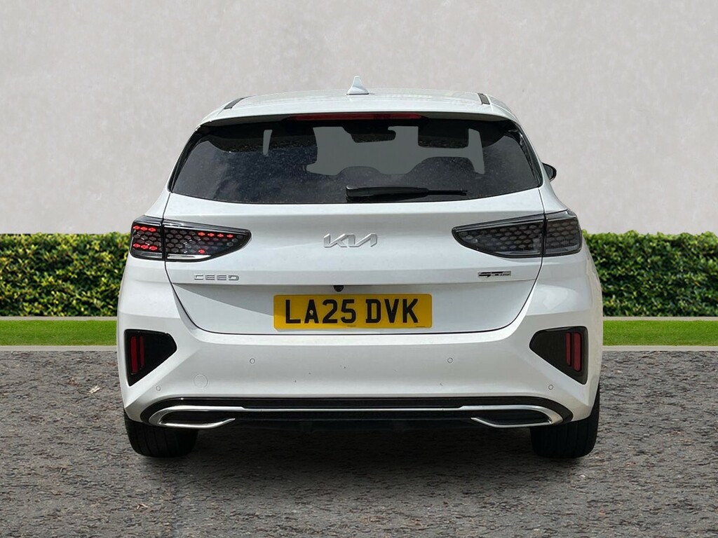 Kia Ceed 1.5T Gdi Isg 138 Gt-line Dct LA25DVK White #4