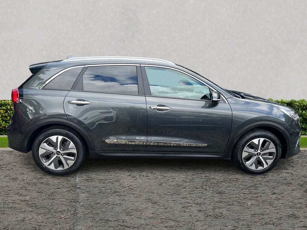 Kia e-Niro 150Kw 4 64Kwh GV71NTY Grey #2