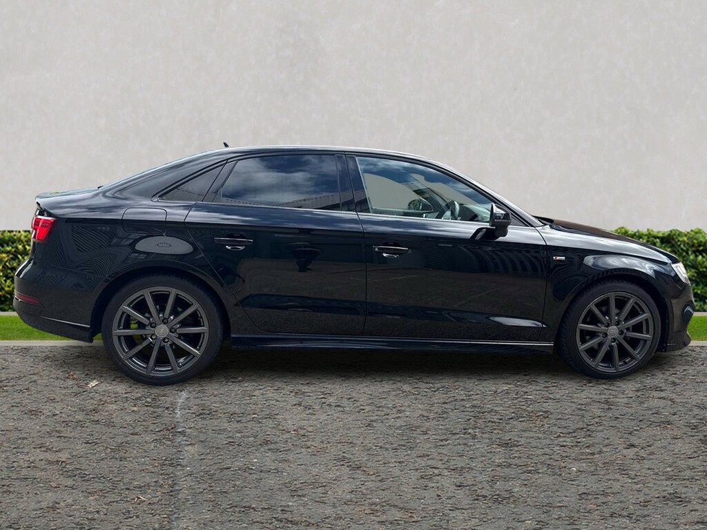 Audi A3 1.4 Tfsi Black Edition S Tronic YR67YUG Black #2