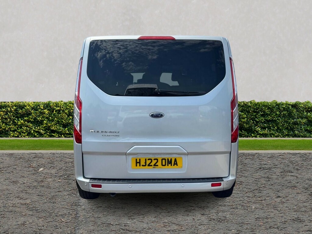 Ford Tourneo Custom 2.0 Ecoblue 130Ps Lr 9 Seater Titanium HJ22OMA Silver #4
