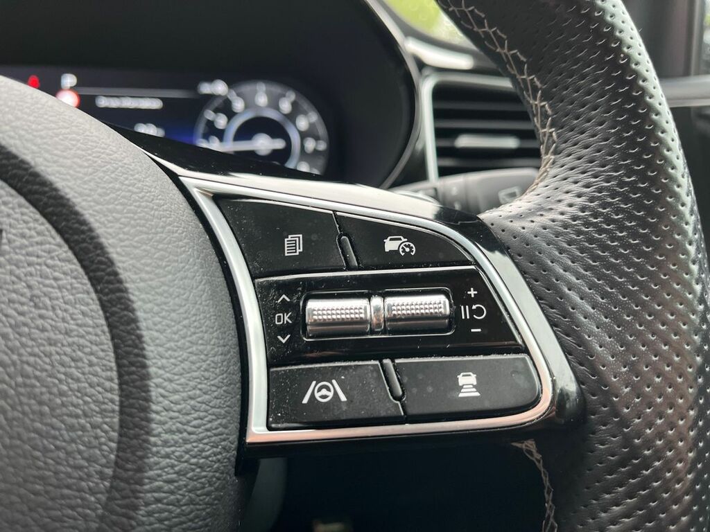 Kia Xceed 2 Grey #22