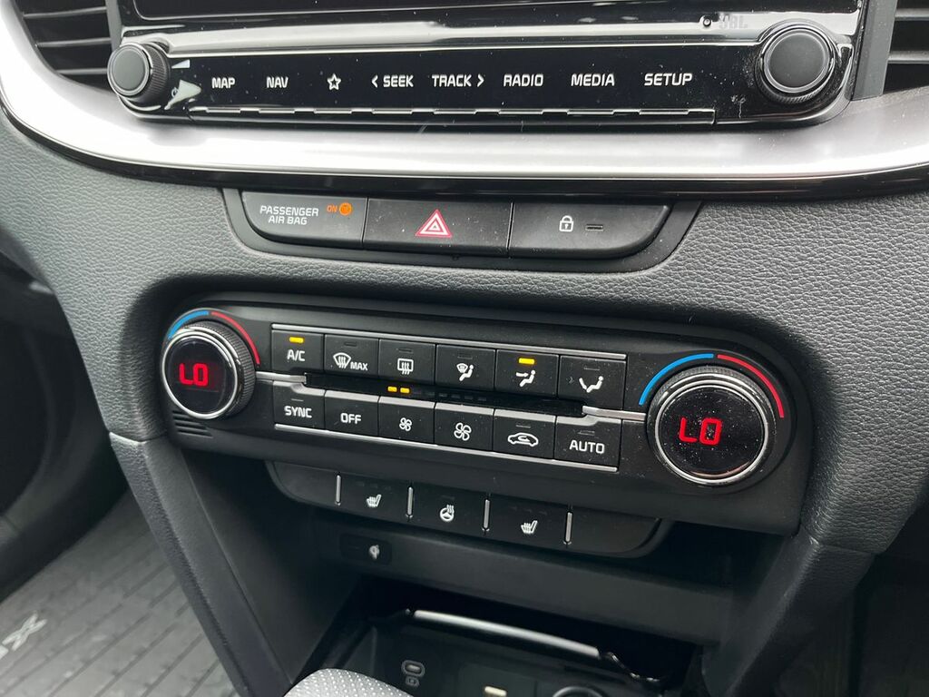 Kia Xceed 2 Grey #15