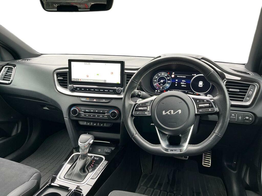 Kia Xceed 2 Grey #11