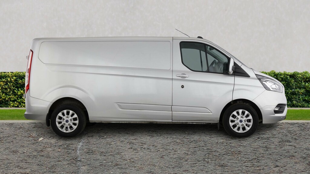Ford Transit Custom 2.0 Ecoblue 130Ps Low Roof Limited Van Silver #2