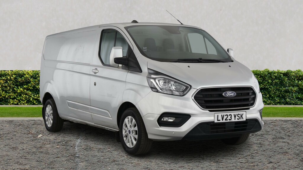 Ford Transit Custom 2.0 Ecoblue 130Ps Low Roof Limited Van Silver