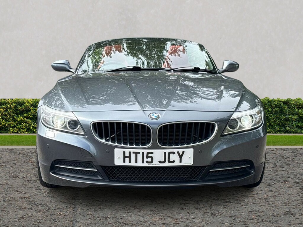 BMW Z4 Convertible White #8