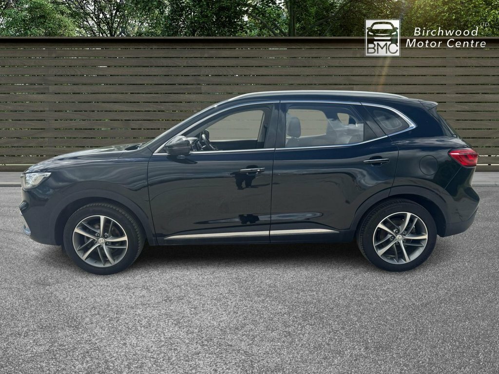 MG HS 1.5L Excite CY72HZP Black #4