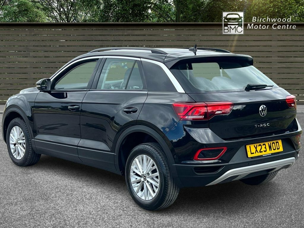 Volkswagen T-Roc 1L Life LX23WOD Black #5