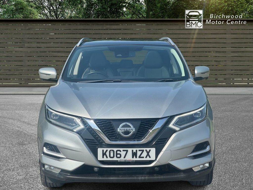 Nissan Qashqai 1.2L Tekna KO67WZX Silver #2