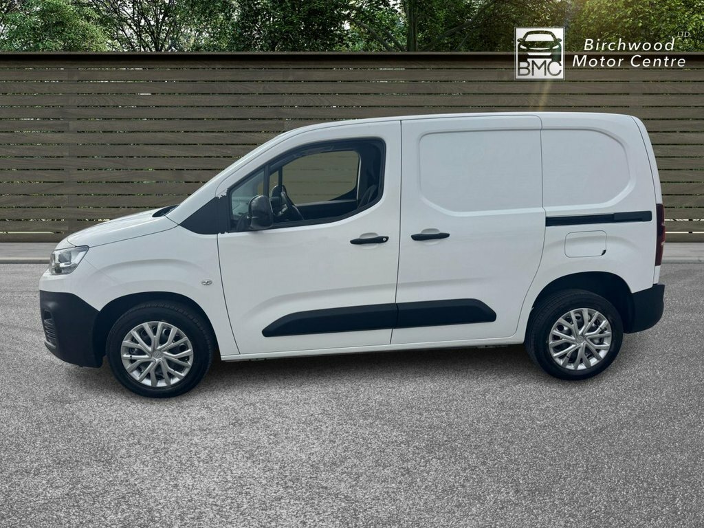 Citroen Berlingo 1.5L Enterprise M Pro LE71NCZ White #4