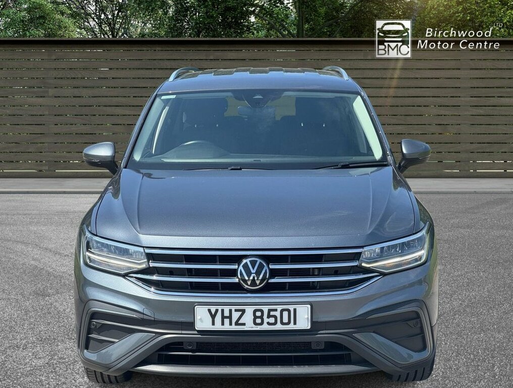 Volkswagen Tiguan Allspace 1.5L Life YHZ8501 Grey #2
