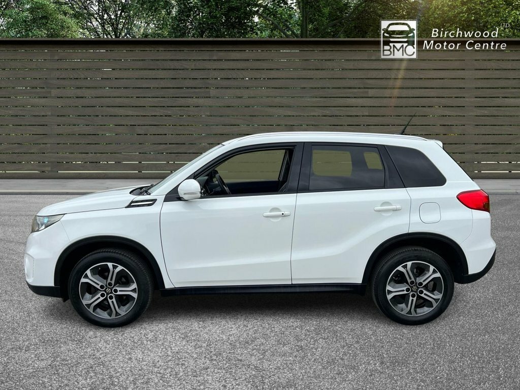 Suzuki Vitara 1.6L Sz5 LX18UOL White #4