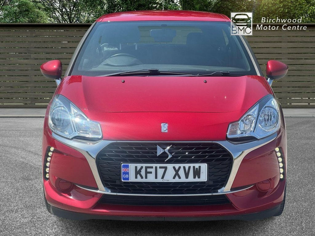 DS DS 3 1.2L Chic Red #2