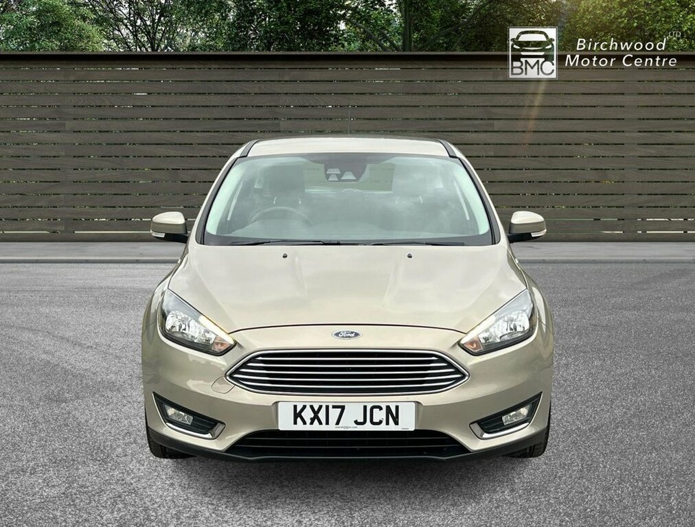 Ford Focus 1L Titanium KX17JCN Silver #2