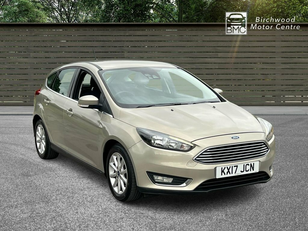 Ford Focus 1L Titanium Silver