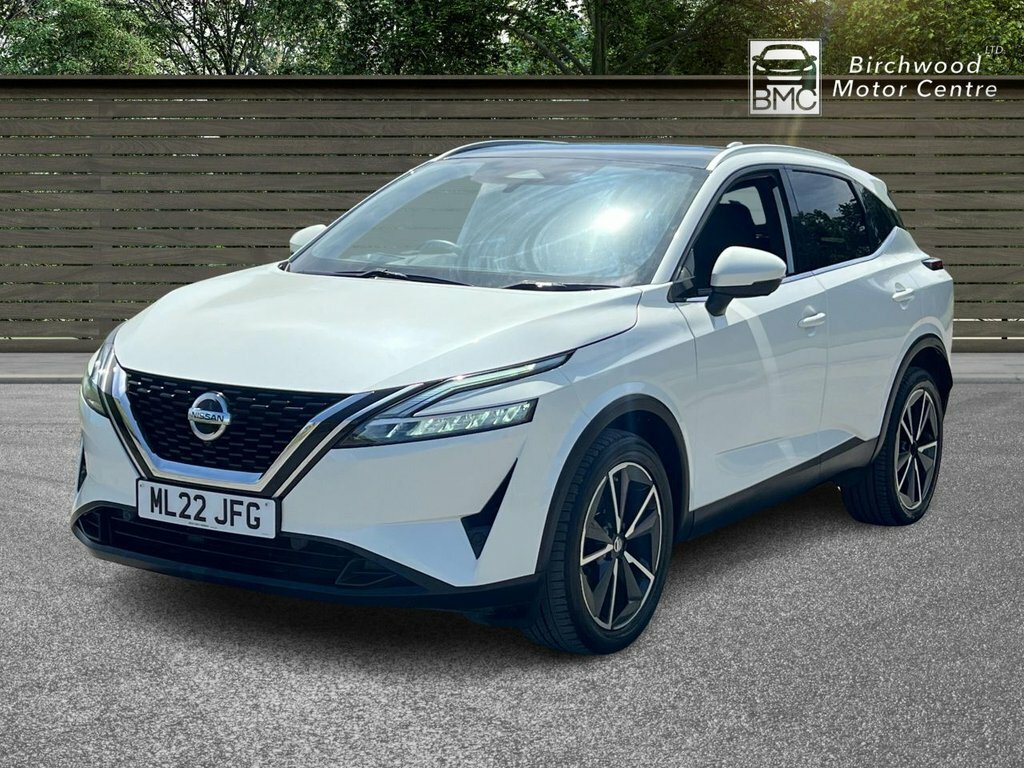 Nissan Qashqai 1.3L Tekna ML22JFG White #3