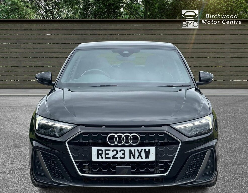Audi A1 1L S Line RE23NXW Black #2