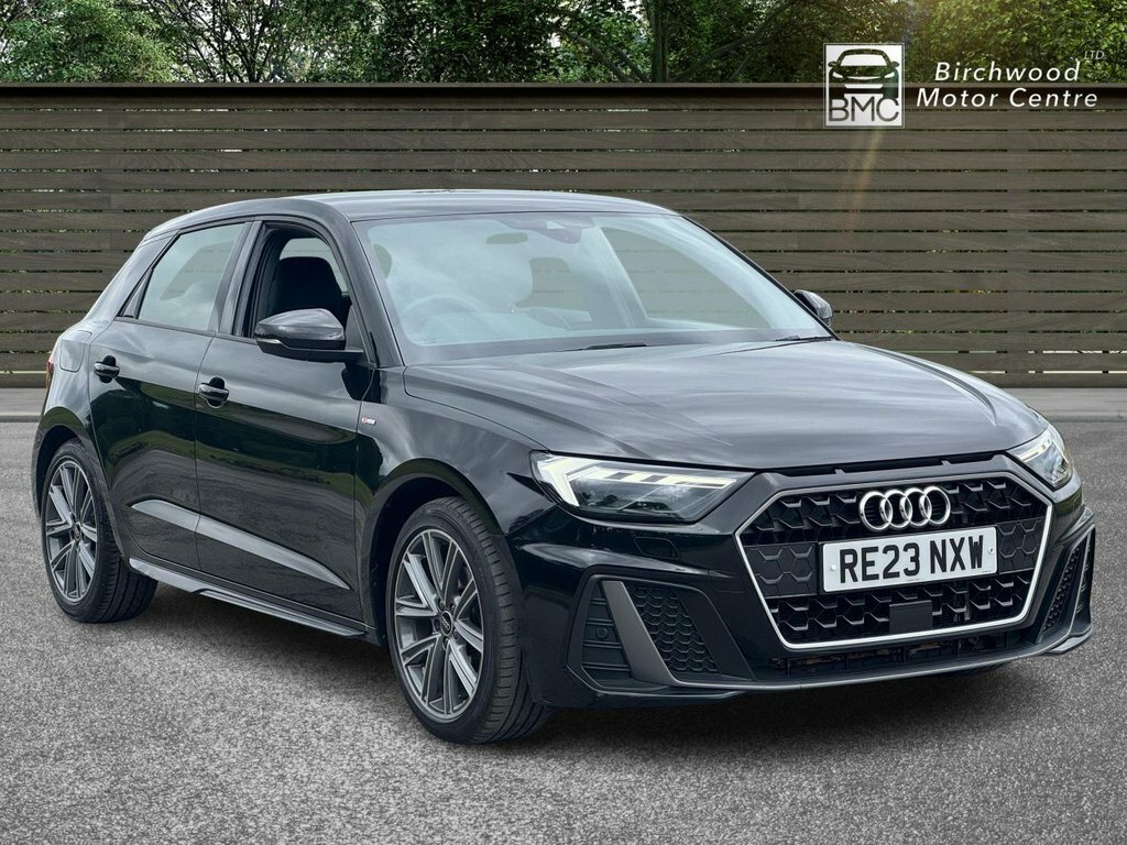 Audi A1 1L S Line Black