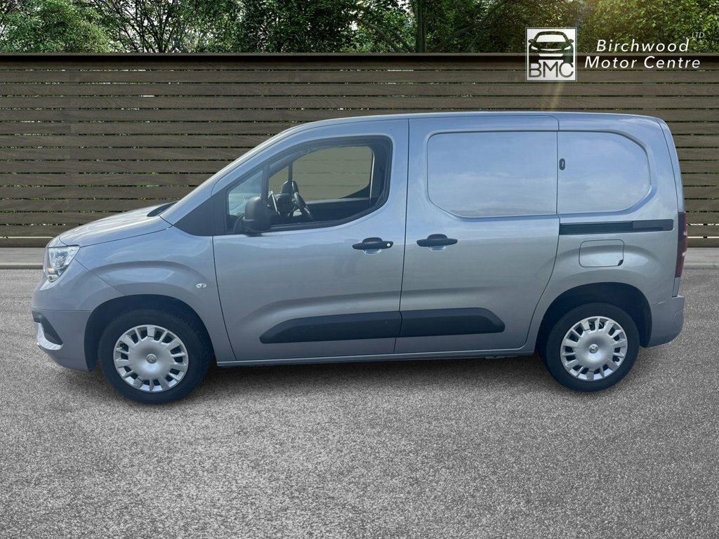 Vauxhall Combo 1.5L Sportive Grey #4