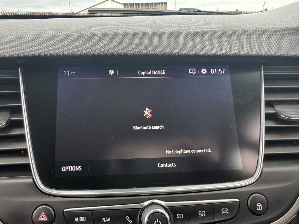 Vauxhall Crossland X Tech Line Nav White #56