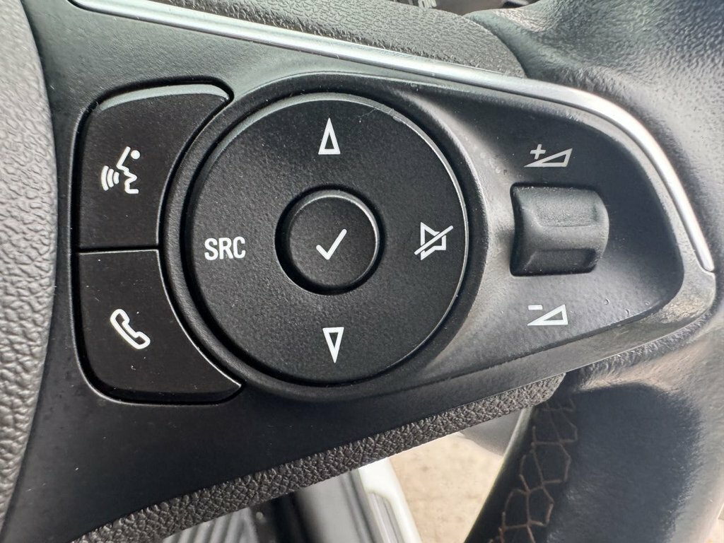 Vauxhall Crossland X Tech Line Nav White #47