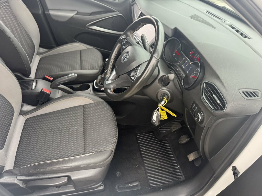 Vauxhall Crossland X Tech Line Nav White #19