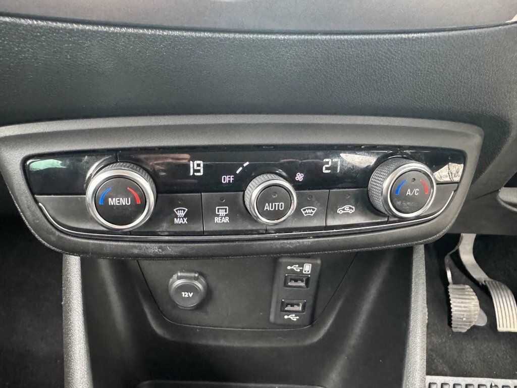 Vauxhall Crossland X Tech Line Nav White #53