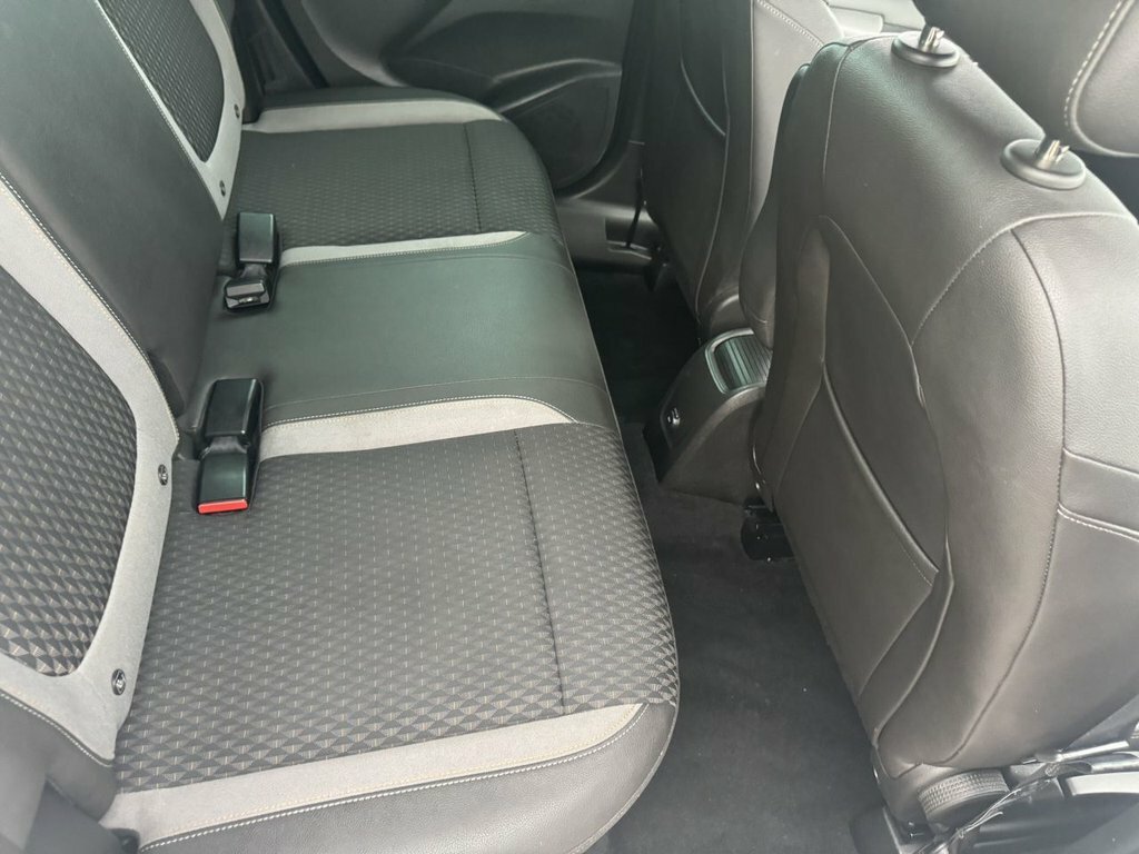 Vauxhall Crossland X Tech Line Nav White #23