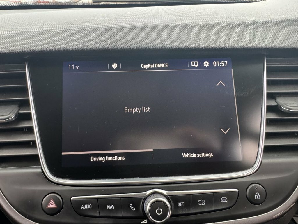 Vauxhall Crossland X Tech Line Nav White #59