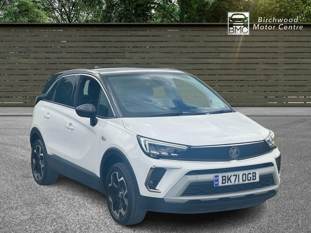 Vauxhall Crossland Suv White