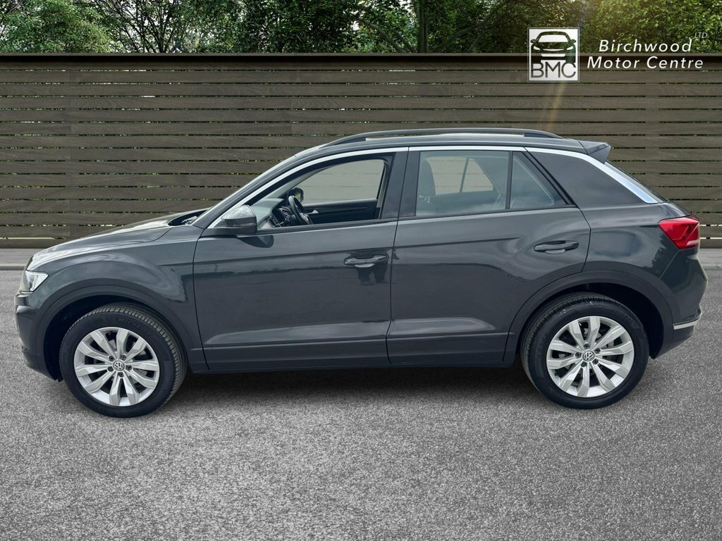 Volkswagen T-Roc 1L Se DA19NHP Grey #4