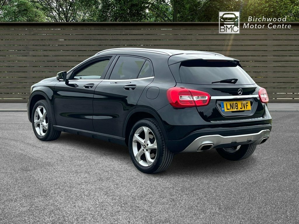 Mercedes-Benz GLA Class 2L Sport Black #5