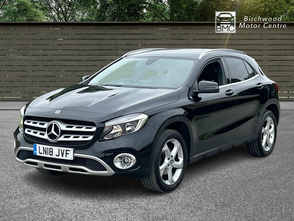 Mercedes-Benz GLA Class 2L Sport Black #3