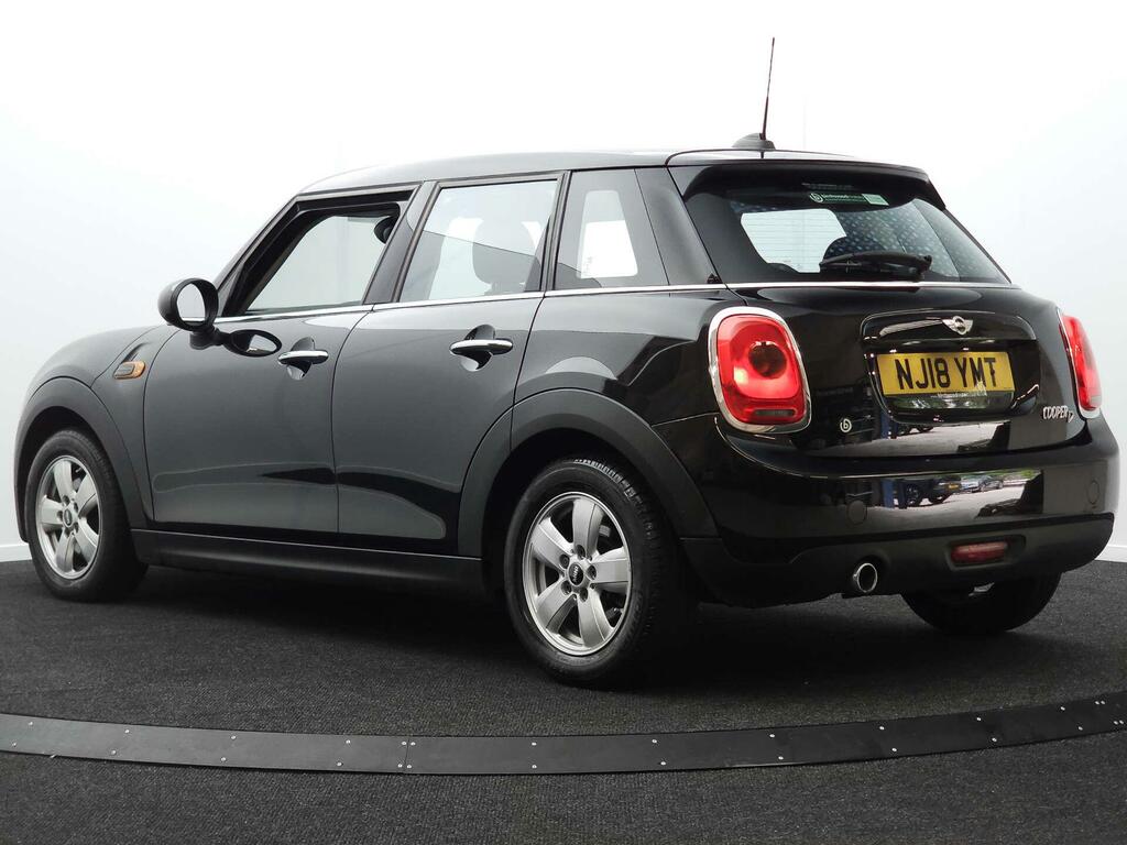 Mini Hatch 1.5 Cooper D Euro 6 Ss NJ18YMT Black #2