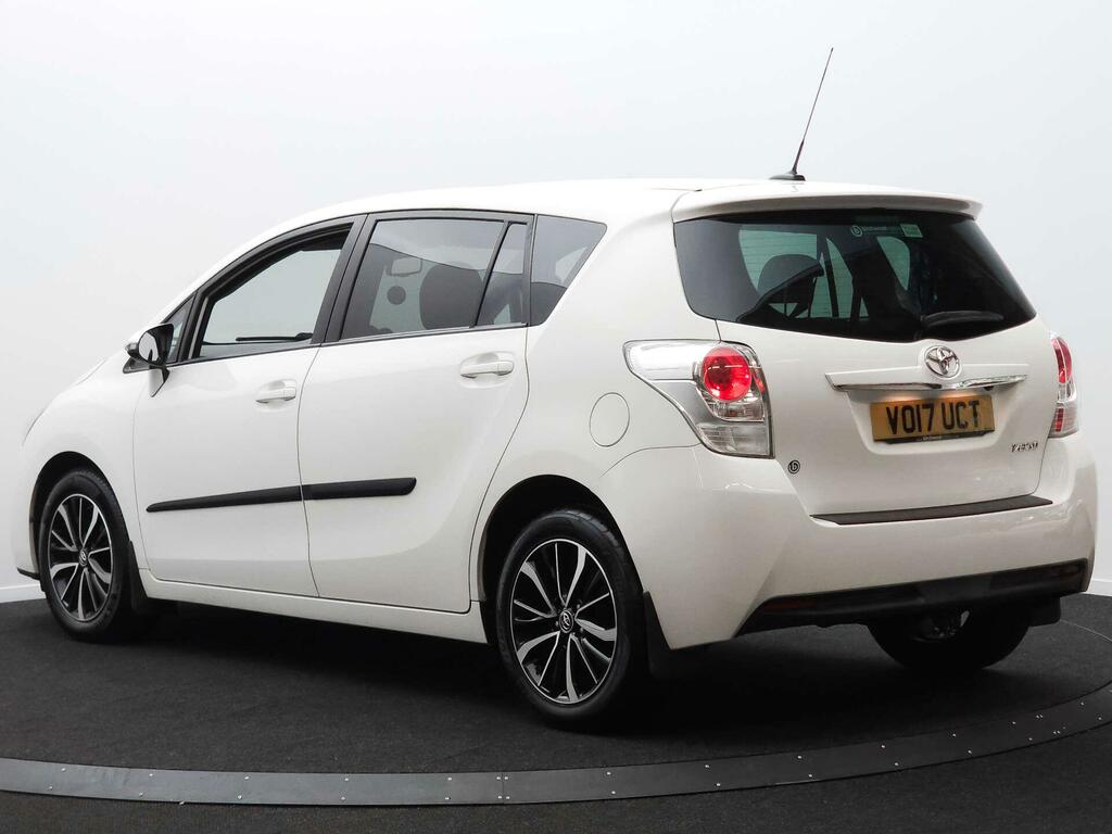 Toyota Verso 1.6 D-4d Design Euro 6 Ss 7 Seat White #2