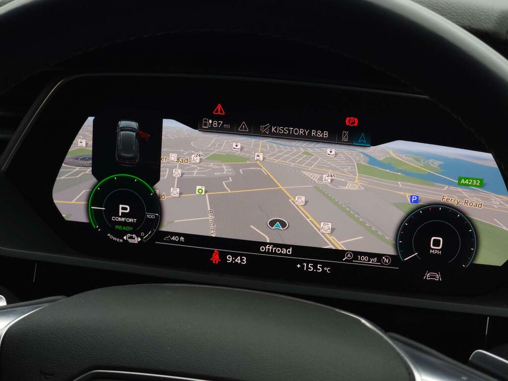 Audi E-tron 55 Quattro 95Kwh Black #4