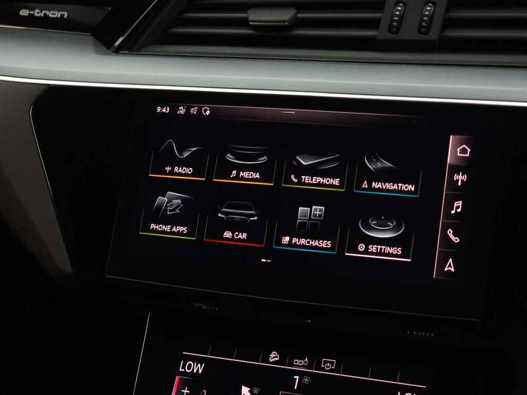 Audi E-tron Suv 55 Launch Edition Quattro 95Kwh 2019 Blue #30