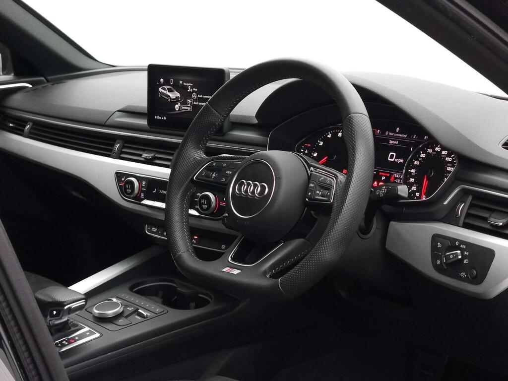 Audi A4 Saloon White #8